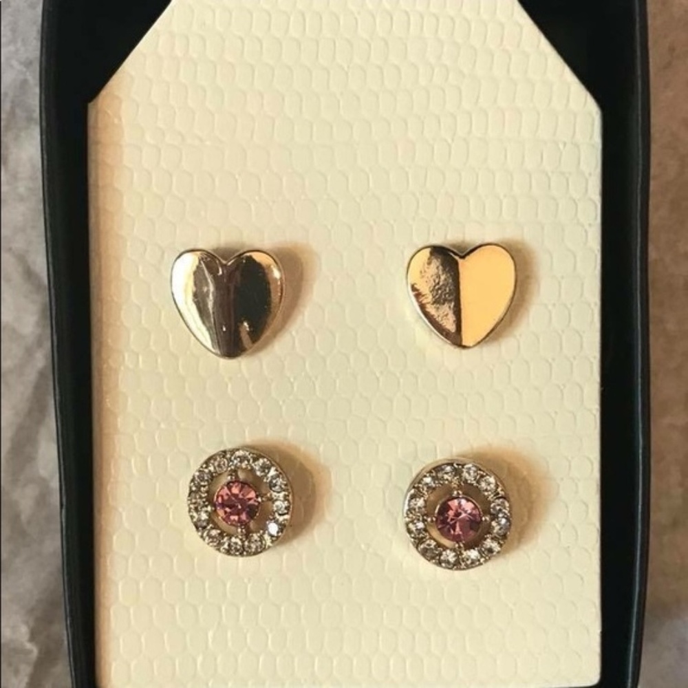 GOLD STUDDED EARRINGS - PAIR
